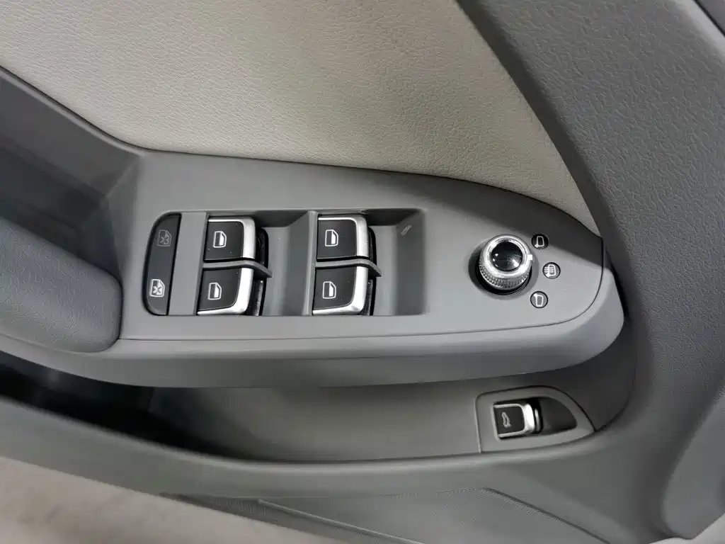 Audi A4L — миниатюра 9