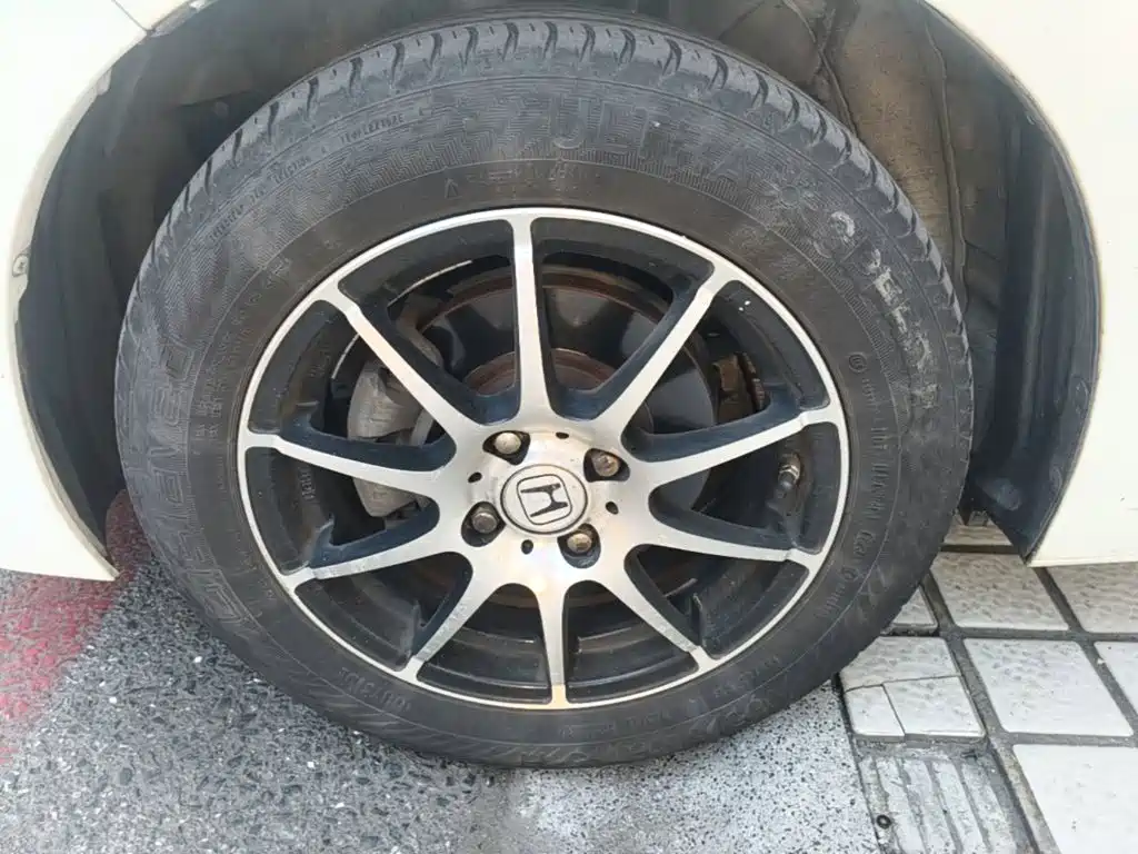 Honda Fit — миниатюра 23