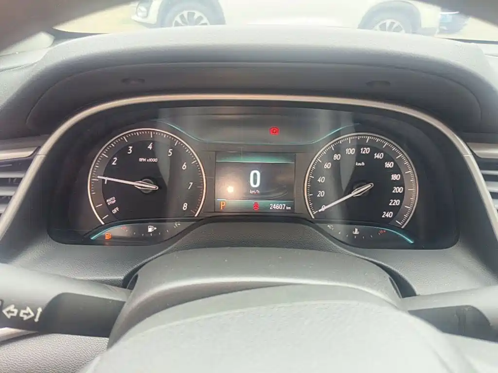 Buick Excelle — миниатюра 12