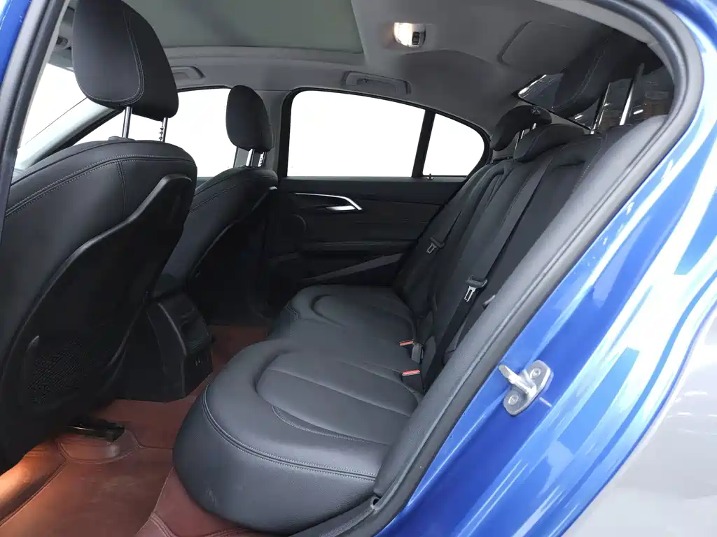 BMW 1 Series — миниатюра 9