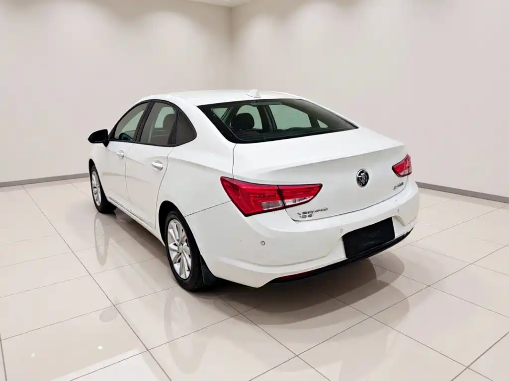 Buick Verano — миниатюра 4