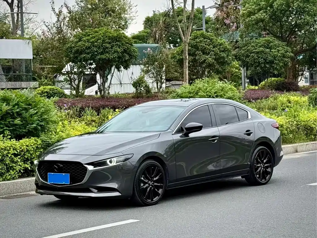 Mazda 3 Axela — миниатюра 2