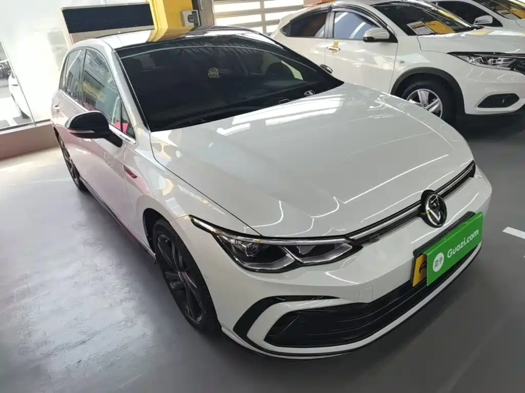 Volkswagen Golf 2021 280TSI DSG 30