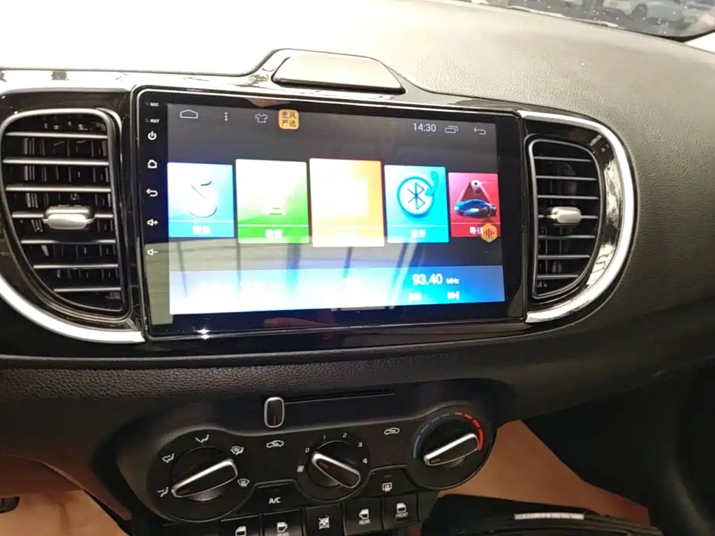 Kia Huanchi — миниатюра 13