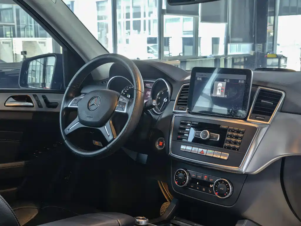 Mercedes-Benz M 2014 ML 320 4MATIC