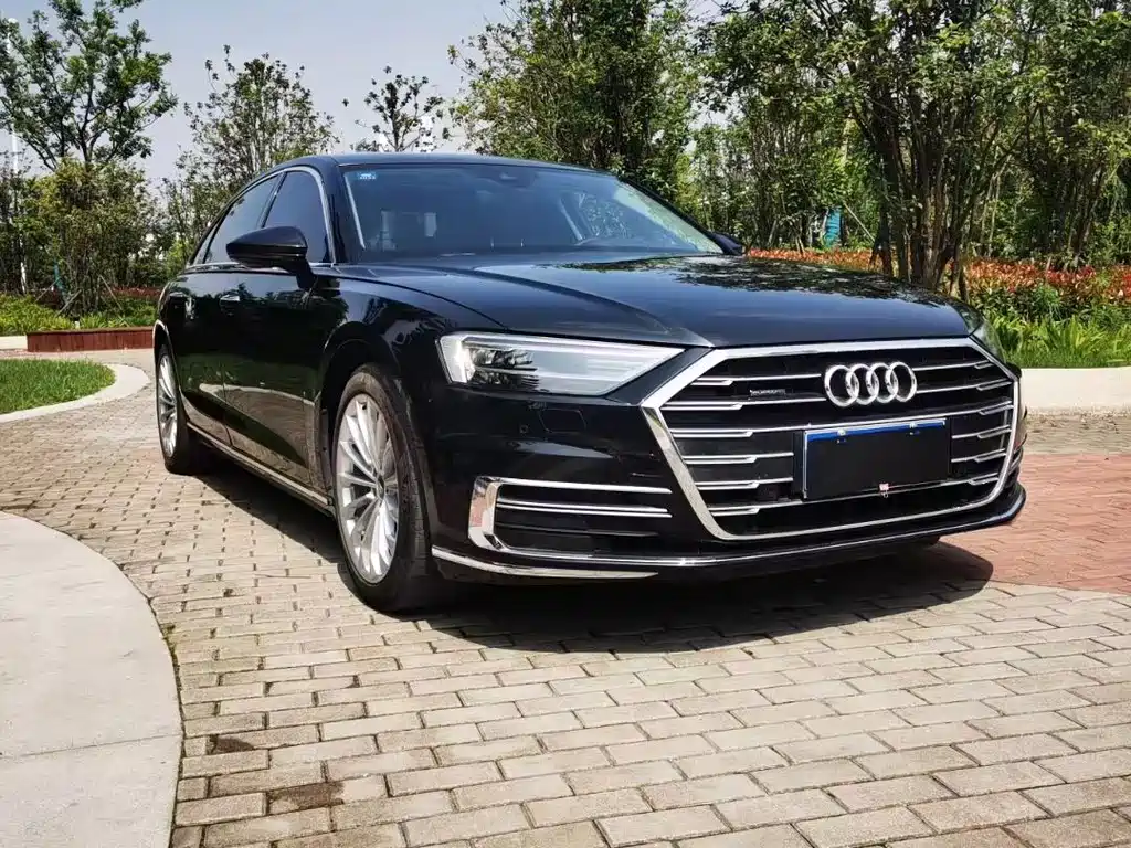 Audi A8 — миниатюра 3