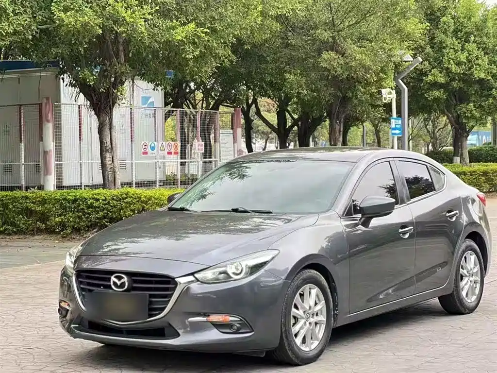 Mazda 3 Axela 2019