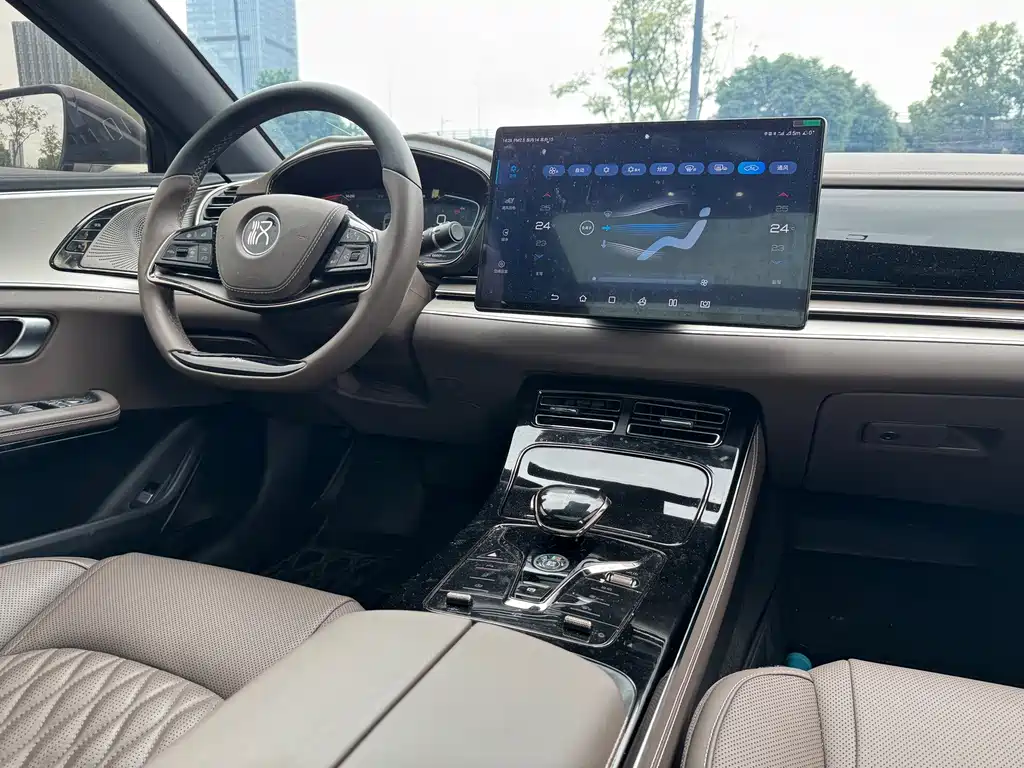 BYD Han — миниатюра 11