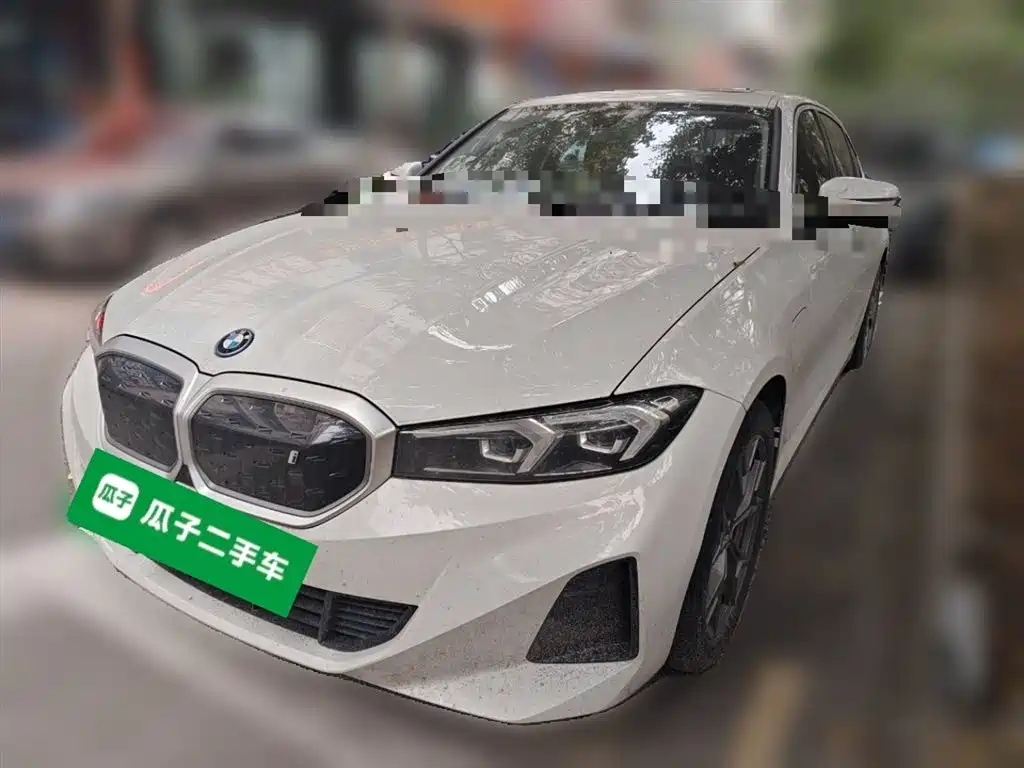 BMW i3 2024
