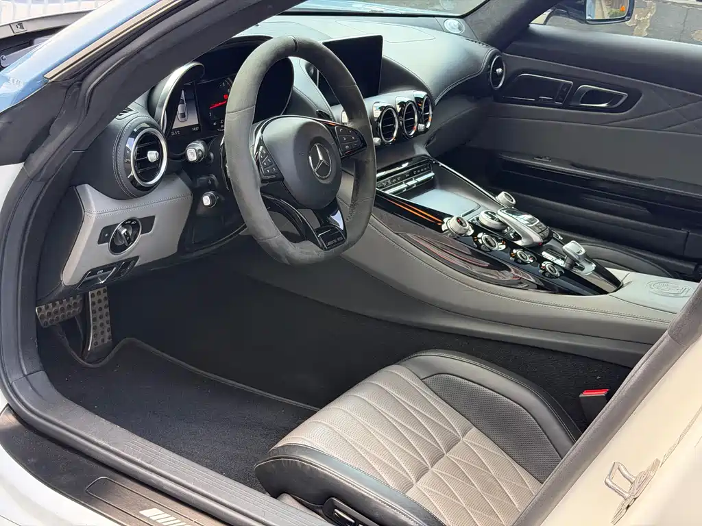 Mercedes-Benz AMG GT — миниатюра 7