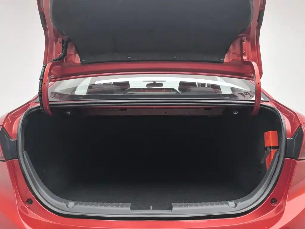 Mazda 3 Axela — миниатюра 16