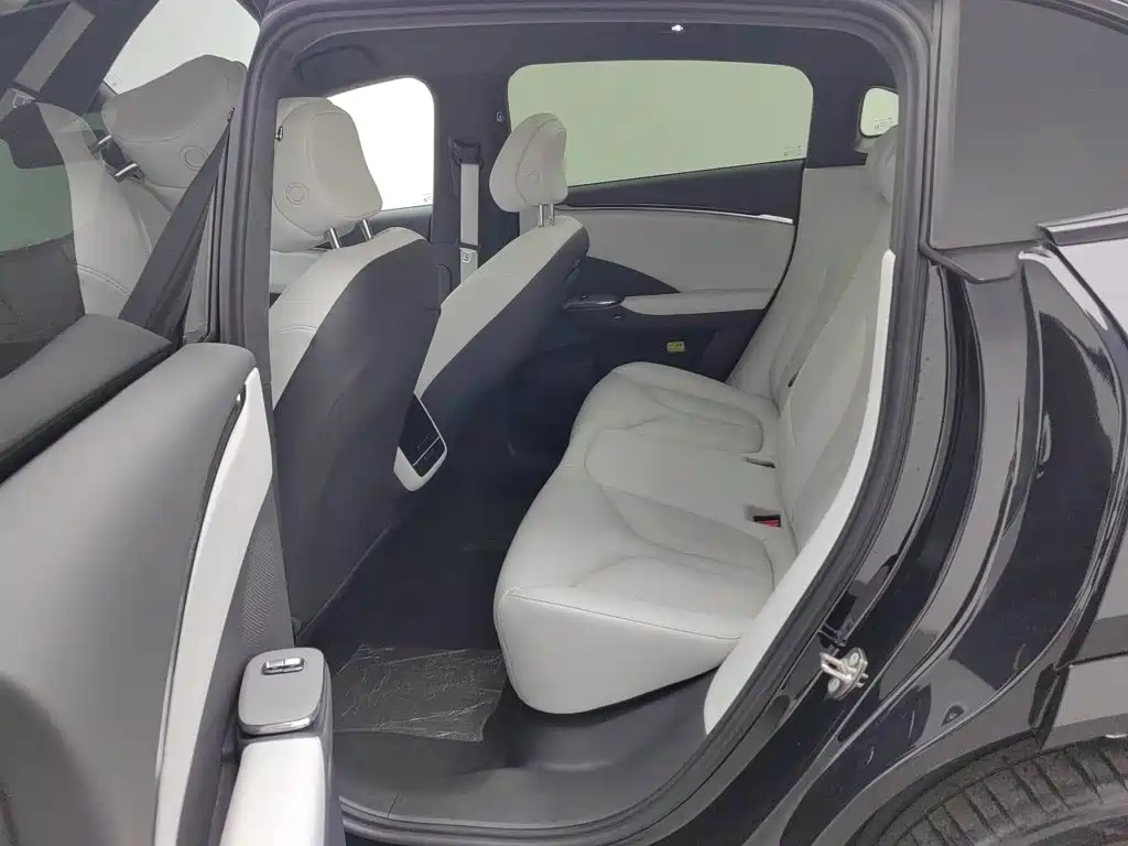XPeng G7 — миниатюра 15