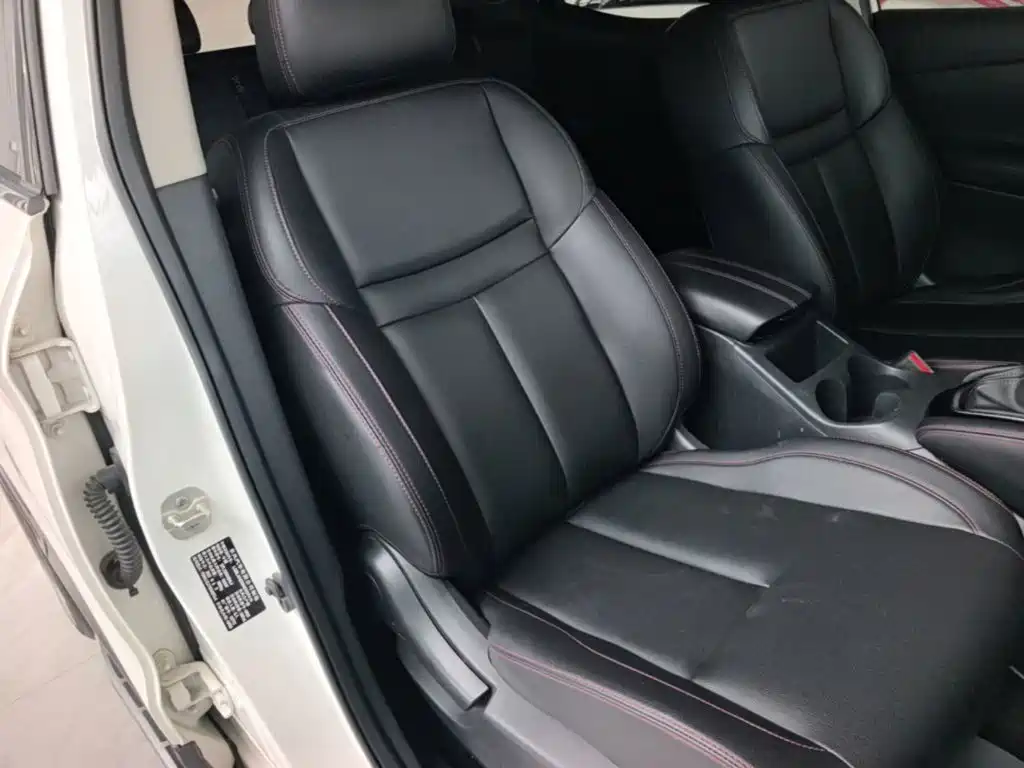 Nissan Qashqai — миниатюра 25