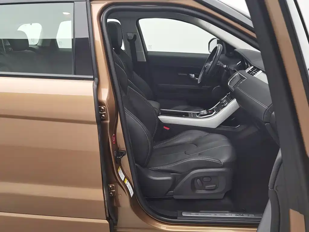 Land Rover Evoque (Import) — миниатюра 23