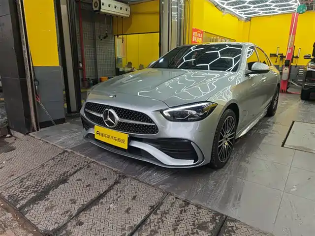 MERCEDES BENZ C CLASS