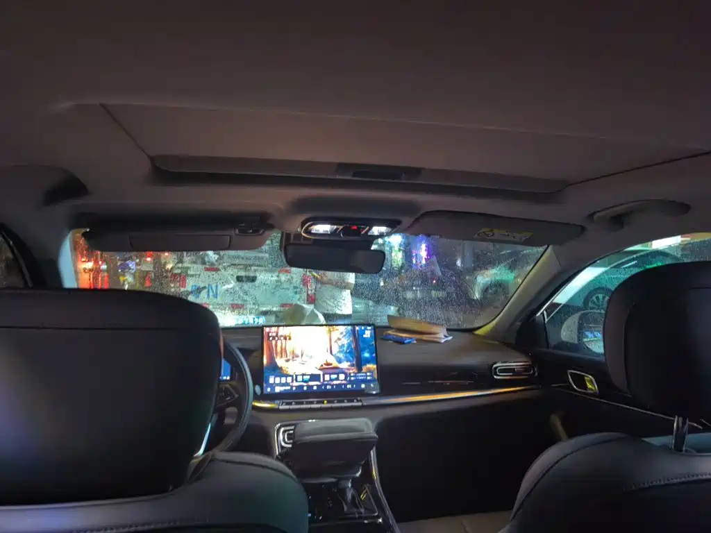 Geely Emgrand — миниатюра 14