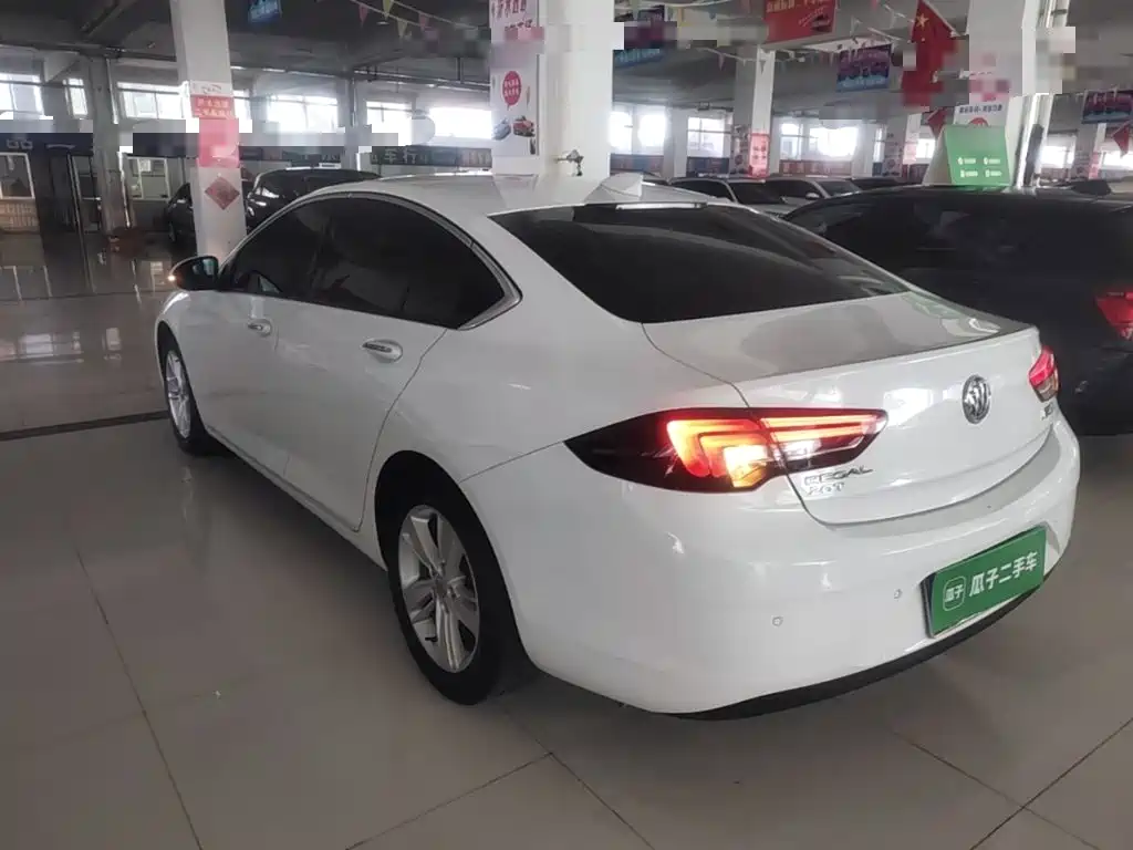 Buick Regal — миниатюра 5