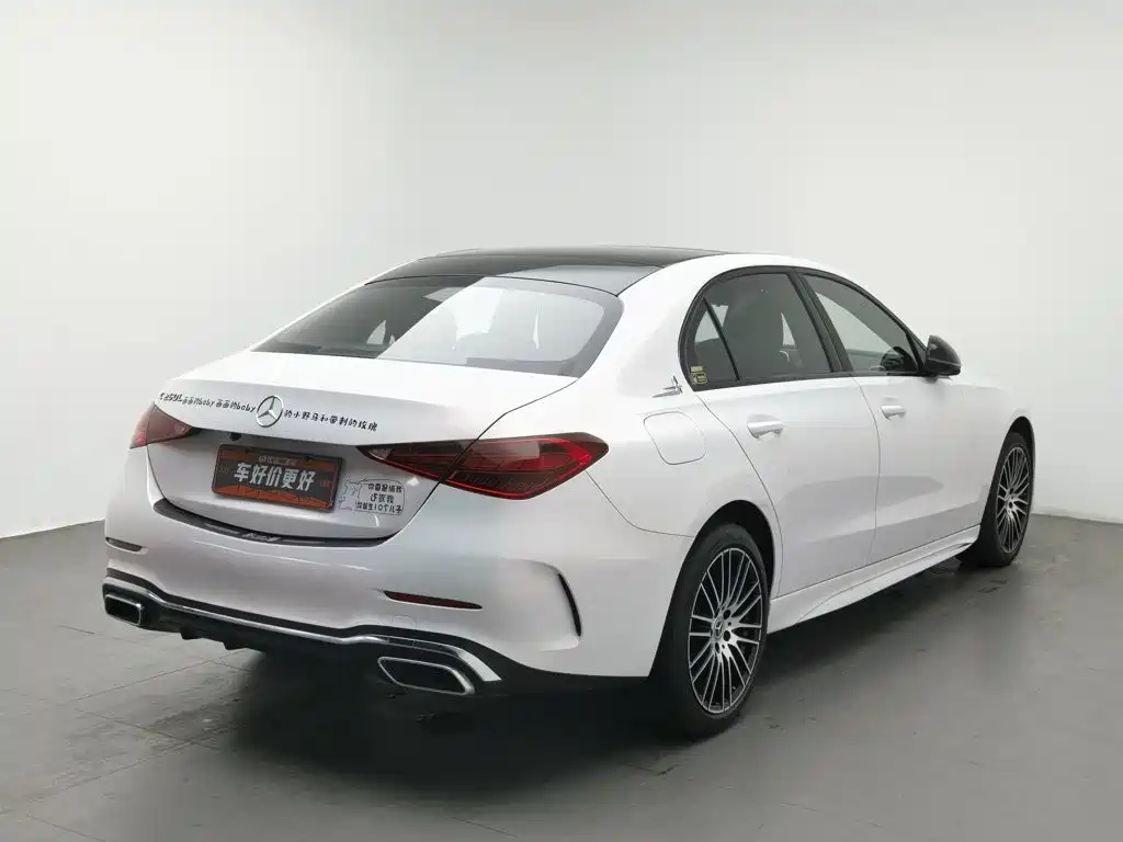 Mercedes-Benz C-Class — миниатюра 2