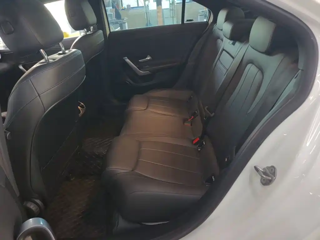 Mercedes-Benz A-Class — миниатюра 17