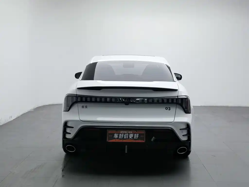 Lynk & Co 03 — миниатюра 4