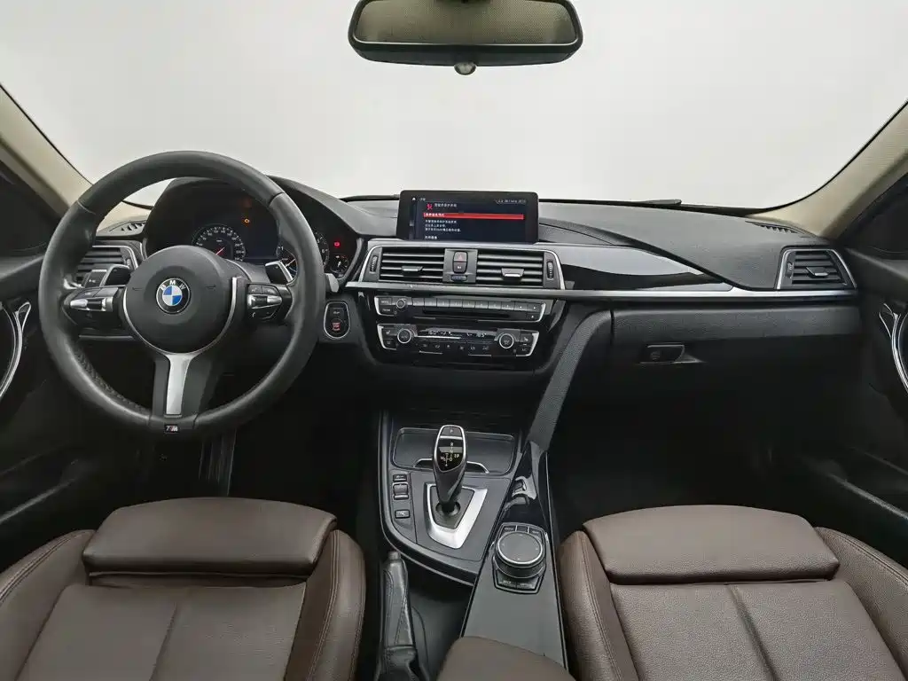 BMW 3 Series — миниатюра 5