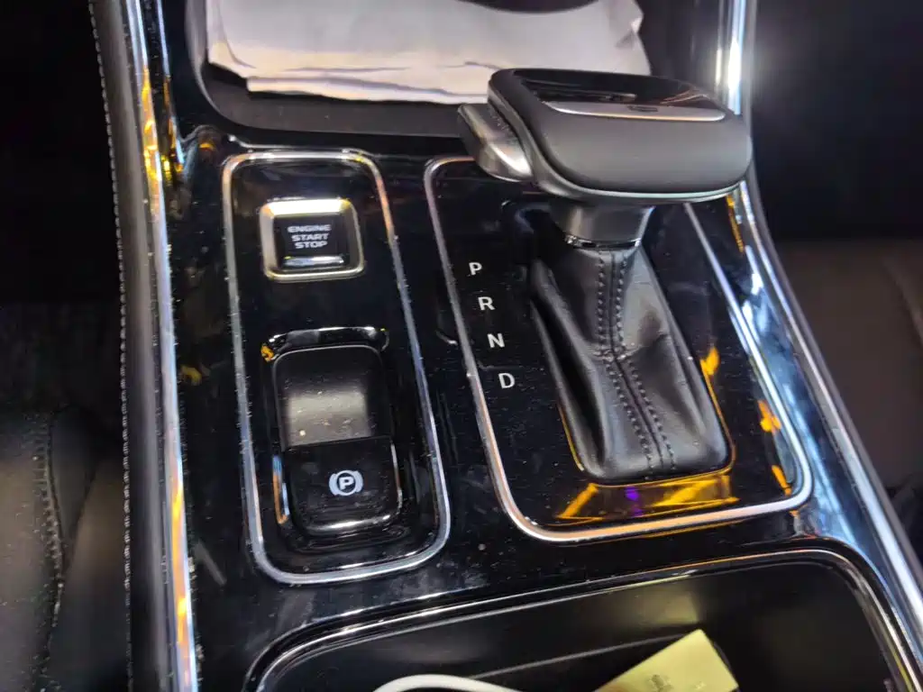 Geely Emgrand — миниатюра 10