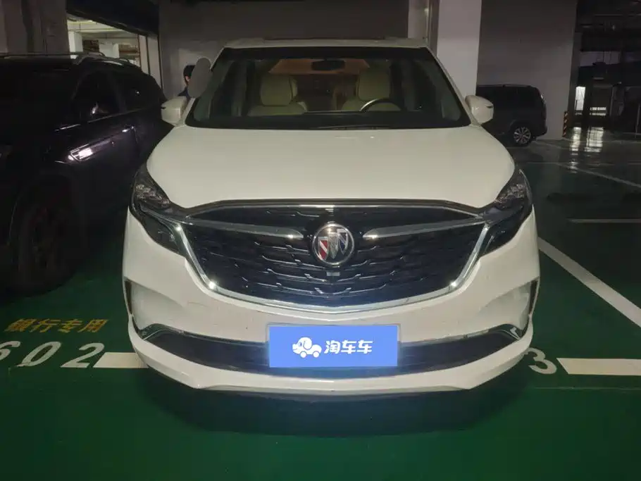 Buick GL8 — миниатюра 2