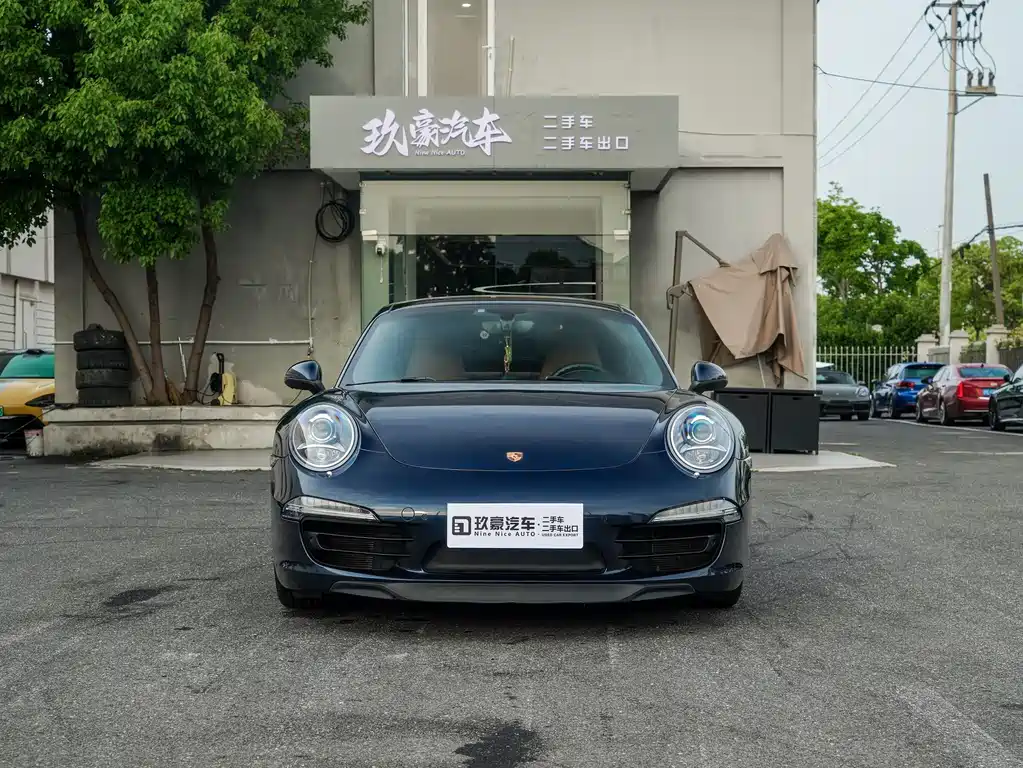 Porsche 911 2013 Carrera 4S 3.8L