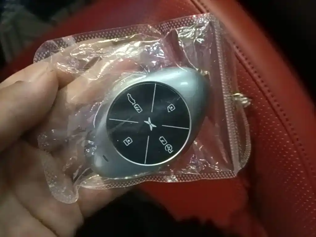 XPeng P7 — миниатюра 9
