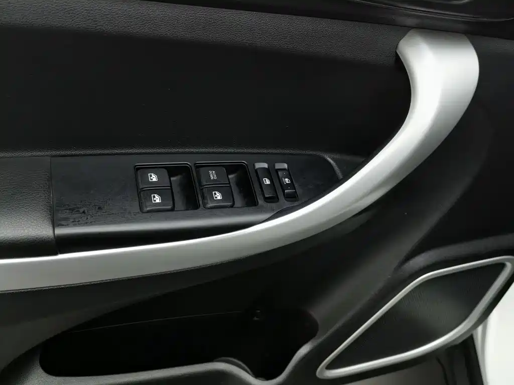 Changan CS35 — миниатюра 9