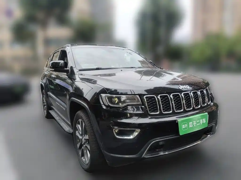 Jeep Grand Cherokee (Import) — миниатюра 3