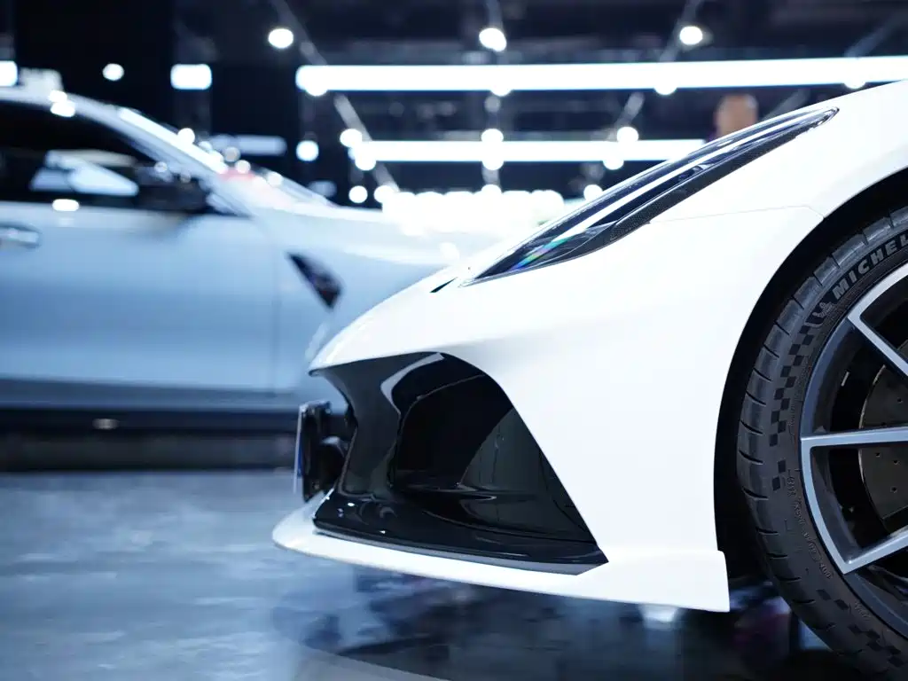Lotus Emira — миниатюра 48