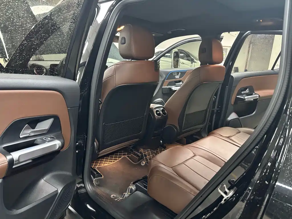 Mercedes-Benz GLB — миниатюра 5