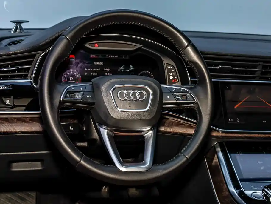 Audi Q7 — миниатюра 25