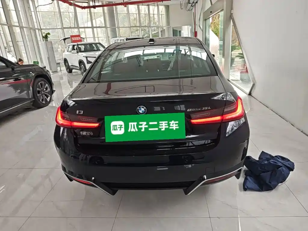 BMW i3 — миниатюра 6