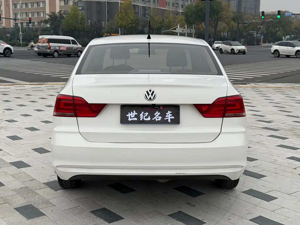 Volkswagen Santana — миниатюра 8