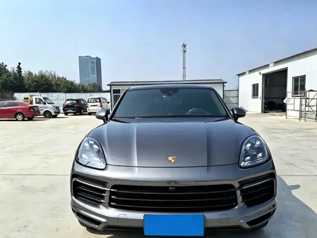 Porsche Cayenne — миниатюра 2