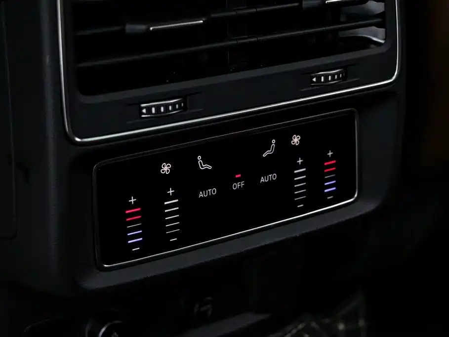 Audi Q7 — миниатюра 17