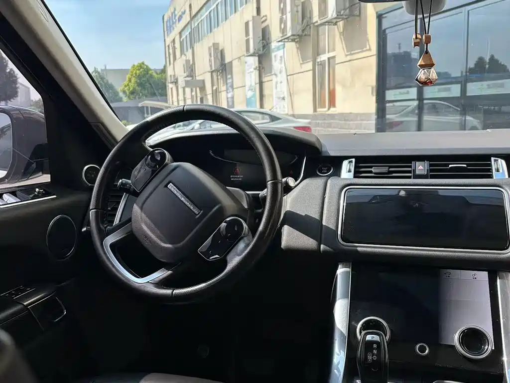 Land Rover Sport — миниатюра 4