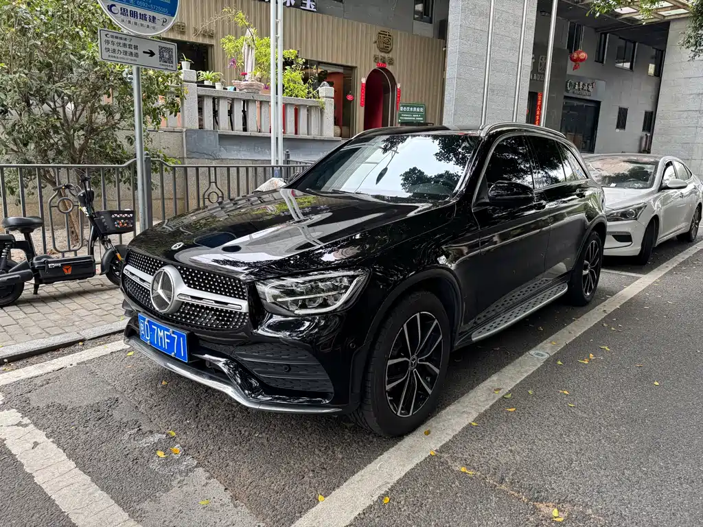 Mercedes-Benz GLC 2021