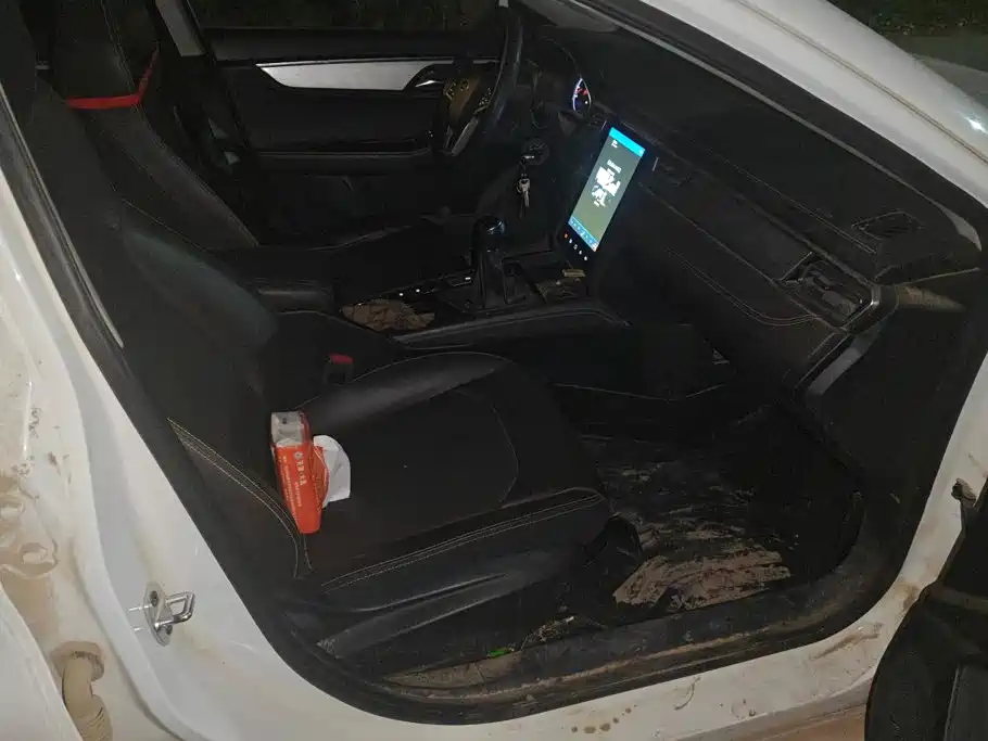 JAC A5 — миниатюра 8