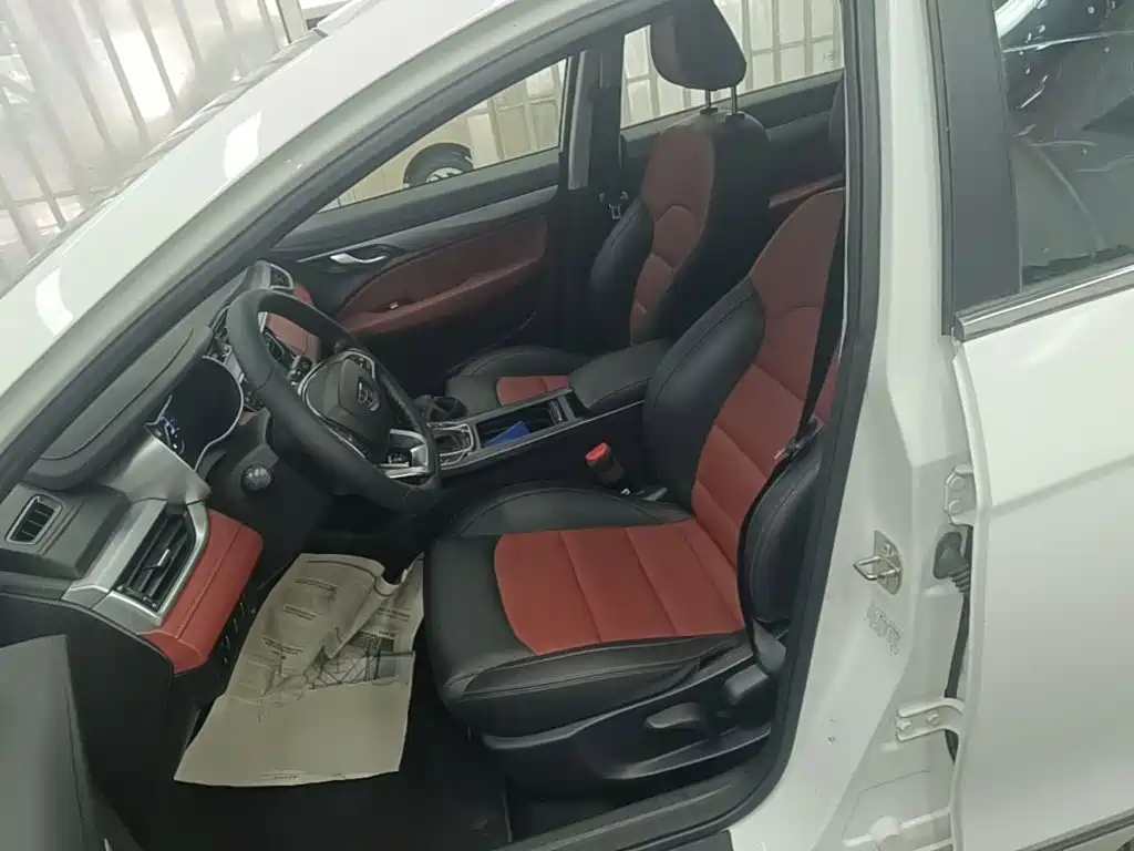 Geely Vision S1 — миниатюра 15