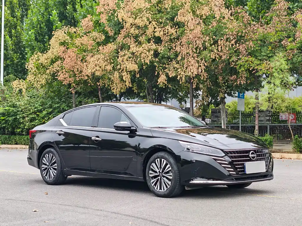 Nissan Teana — миниатюра 3