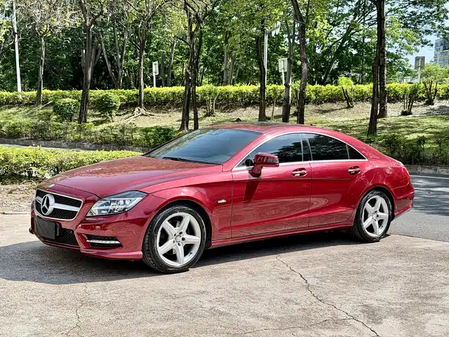 Mercedes-Benz CLS