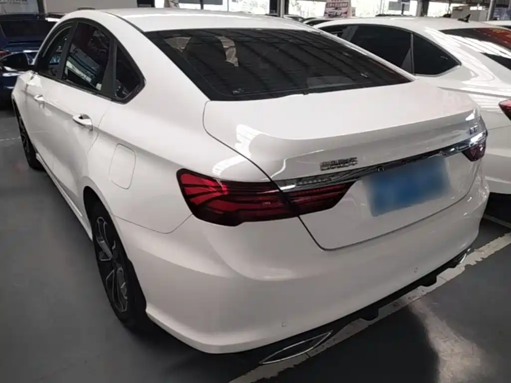Geely Binrui — миниатюра 5