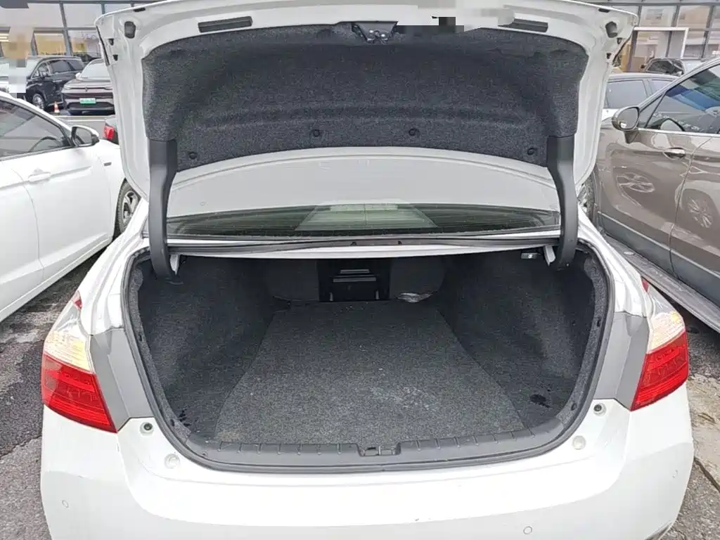 Honda Accord — миниатюра 19