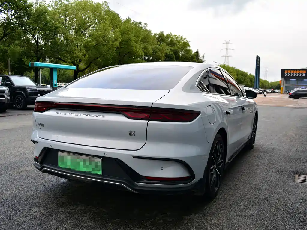 BYD Han — миниатюра 6