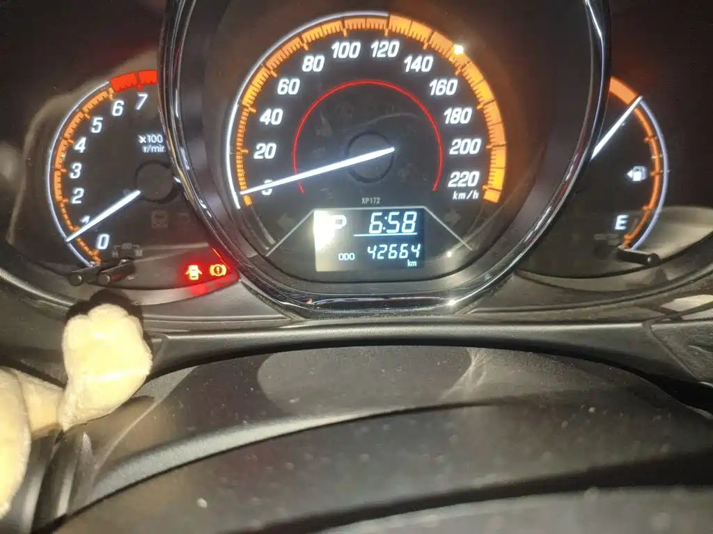 Toyota Yaris L — миниатюра 13