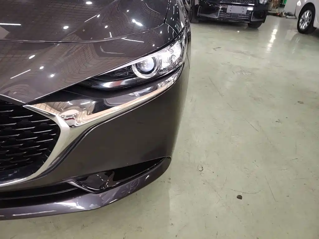 Mazda 3 Axela — миниатюра 24