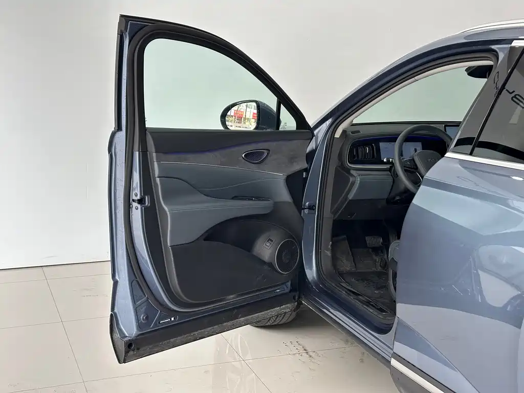 BYD SEA LION 07 DM I